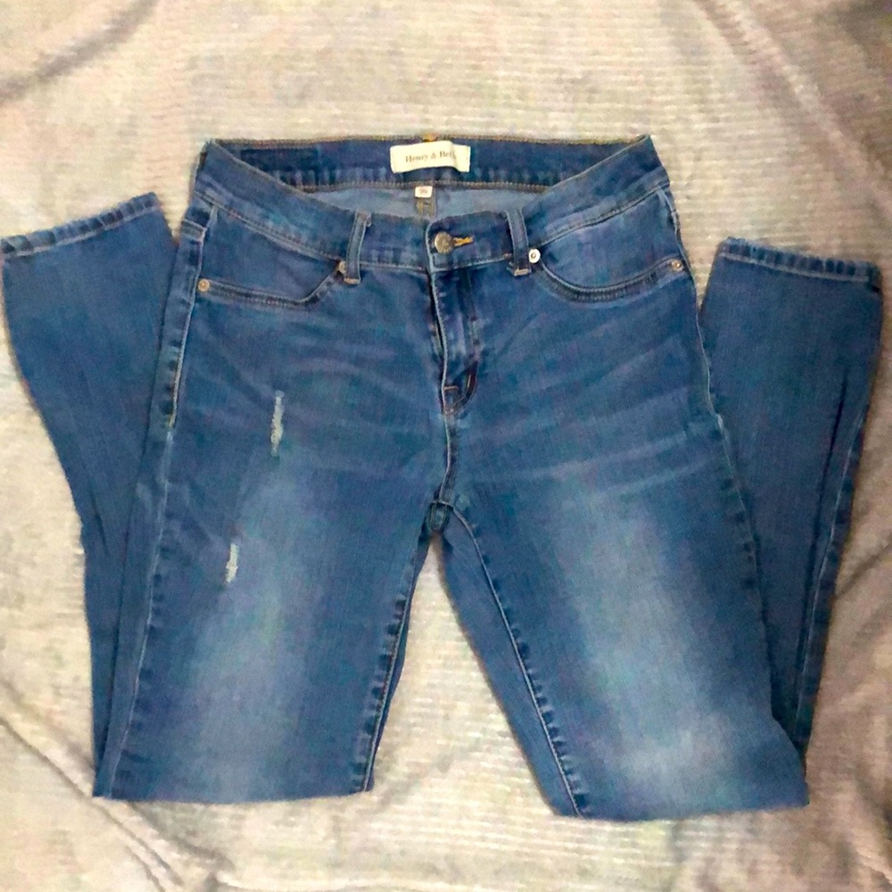 Distressed Skinny jeans